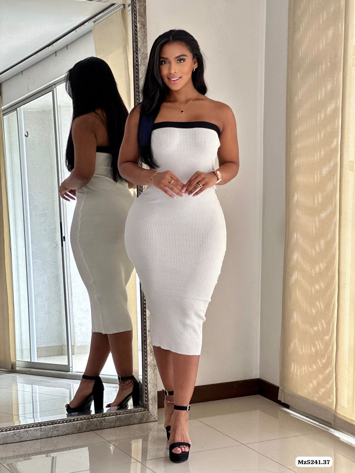 VESTIDO STRAPLESS HILO TIRA NEGRA/BLANCA - MZ5241
